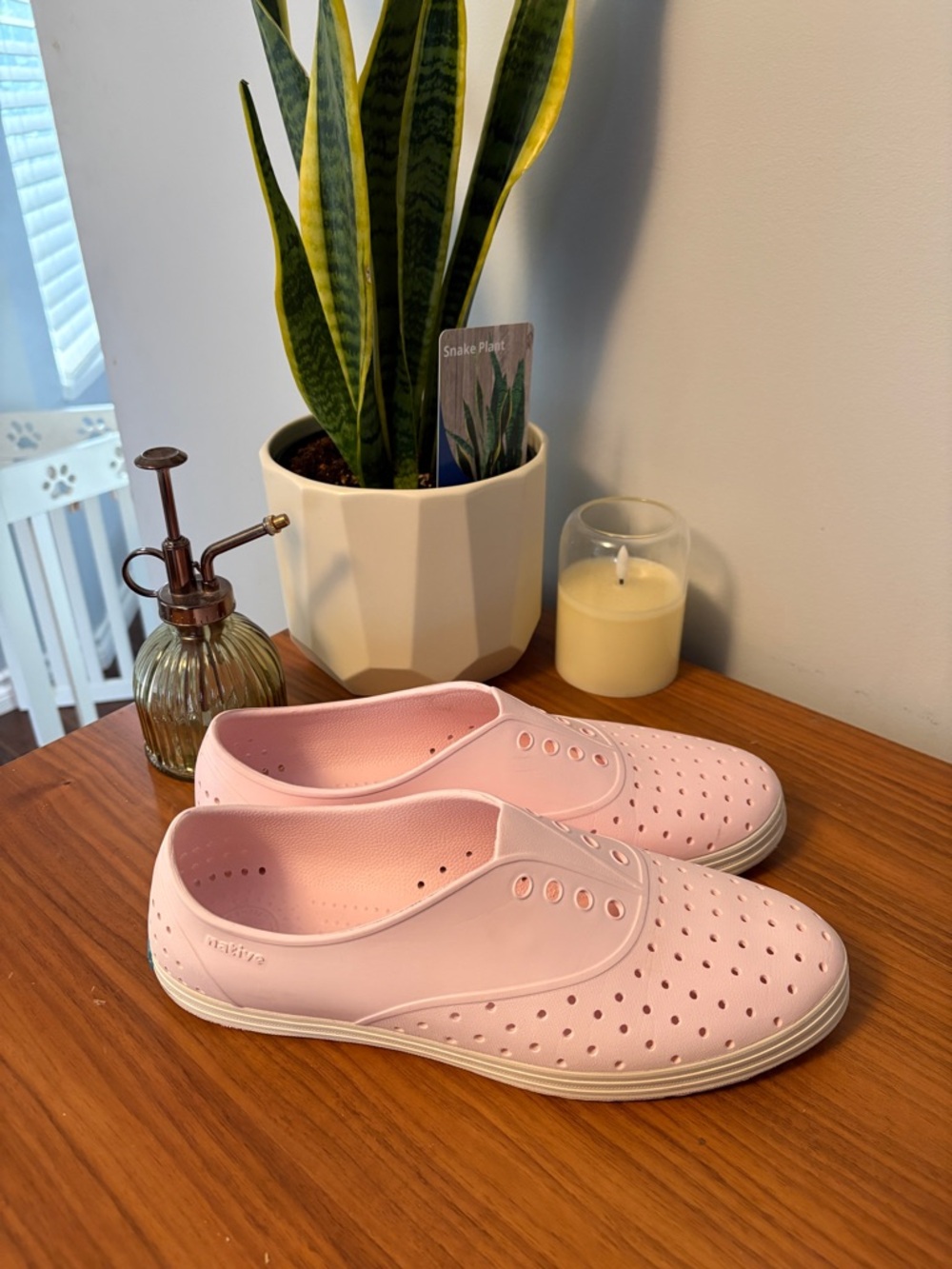 Native Slip-On Moccasins in Light Pink